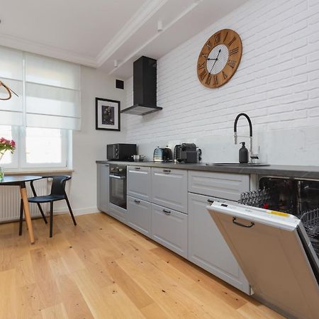 Apartment Bialobrzeska Warsaw Ochota By Renters Eksteriør billede